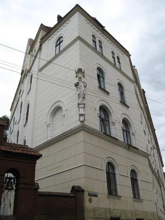 Apartamento Вірменська 14 Центр Не Далеко Від Ж Д Вокзалу Звітні Документи Leópolis Exterior foto