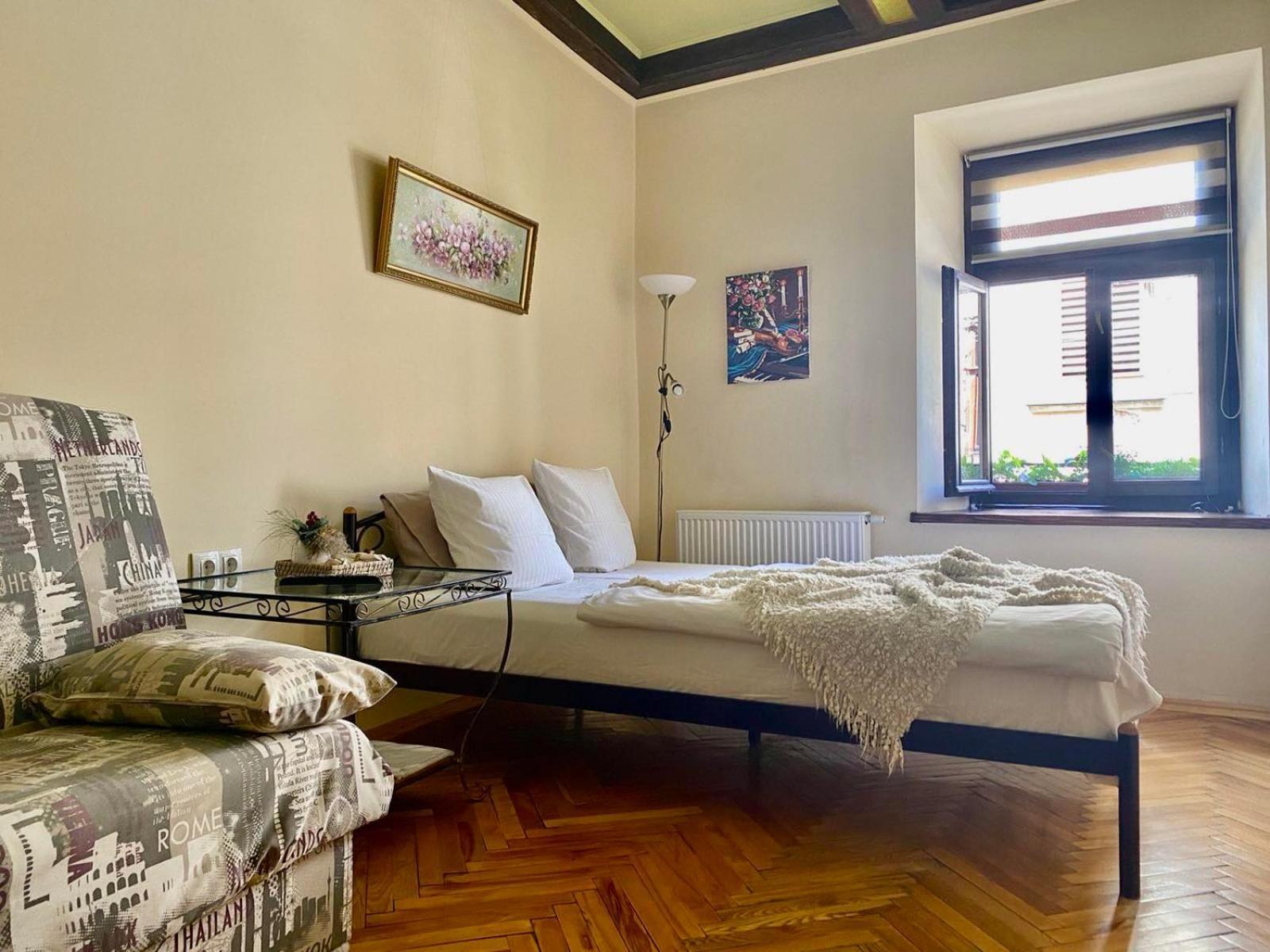 Apartamento Вірменська 14 Центр Не Далеко Від Ж Д Вокзалу Звітні Документи Leópolis Exterior foto